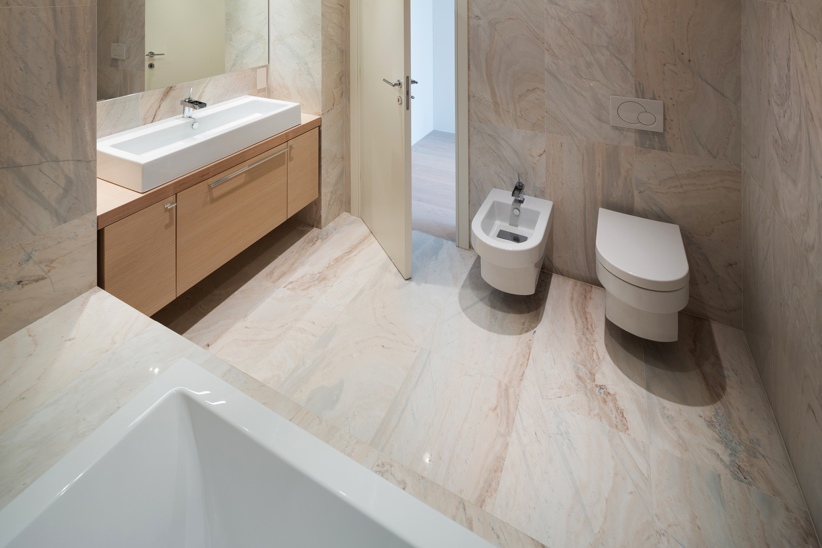 Trattamento delle pavimentazioni in marmo