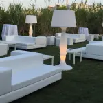 Noleggio divani pouff e arredi a Roma